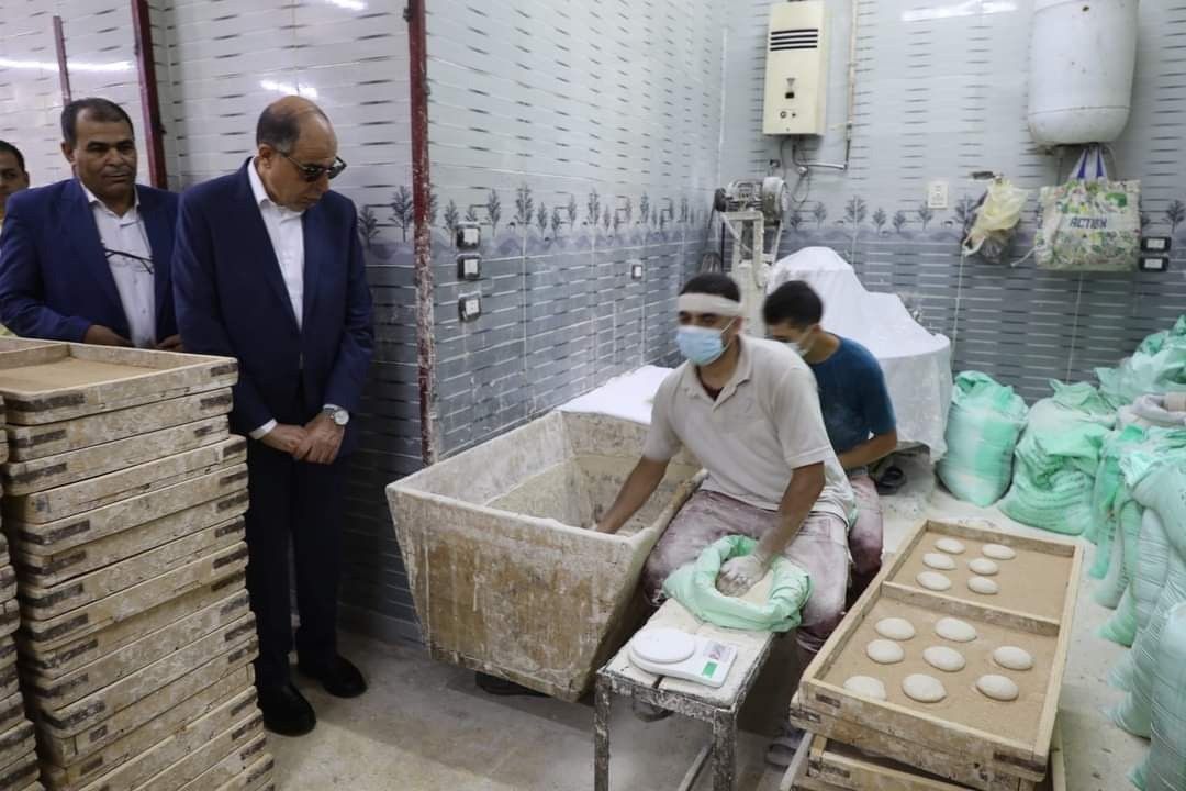 محافظ المنيا يقود حملة تفتيشية مفاجئة بعدد من القطاعات الخدمية المختلفة