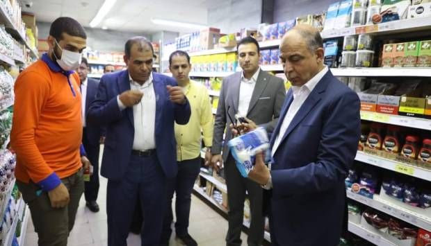 محافظ المنيا يقود حملة تفتيشية مفاجئة بعدد من القطاعات الخدمية المختلفة