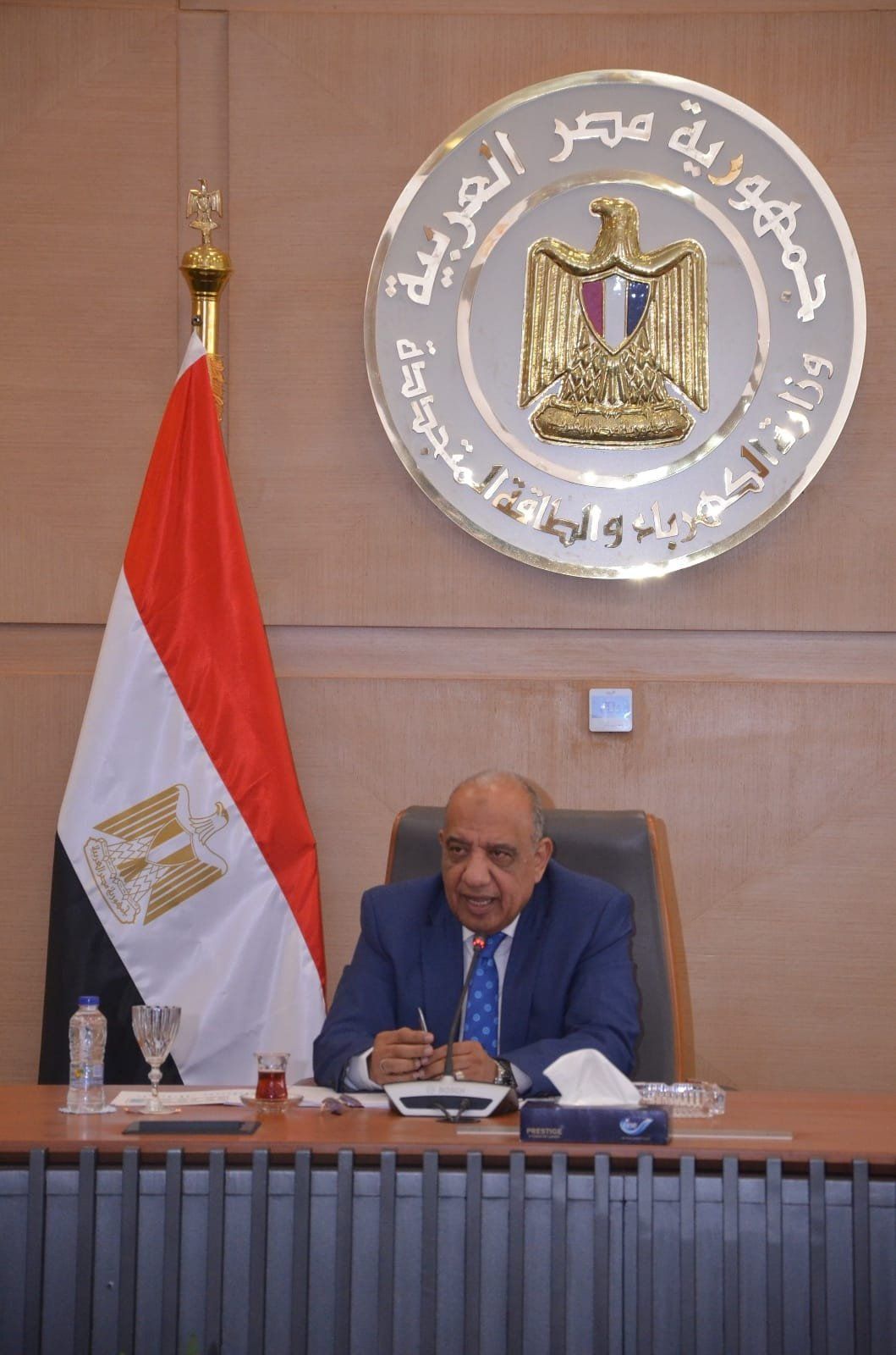 وزير الكهرباء: زيارات مفاجئة للشركات للوقوف على مستوى الأداء الفني (صور)