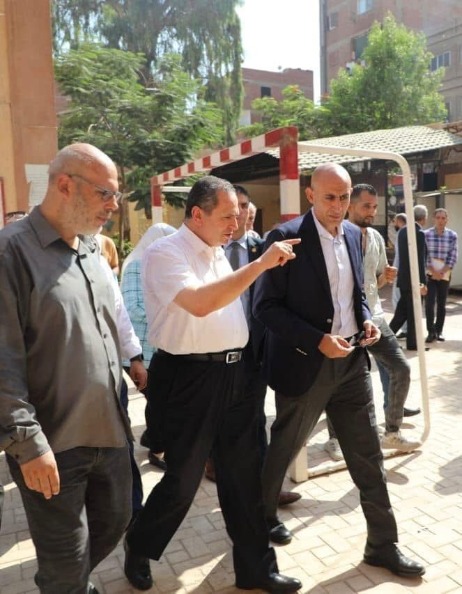 وزير التعليم خلال جولته بمدارس المرج: يجب صيانة المراوح بالفصول (صور)