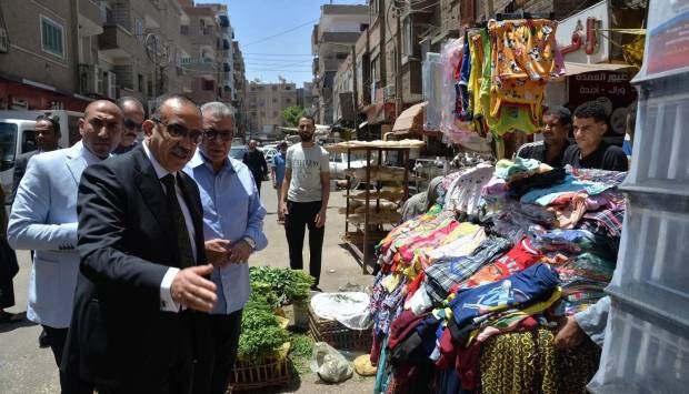 محافظ أسيوط يوجه بتحسين مستوى النظافة العامة بإزالة الإشغالات والتعديات