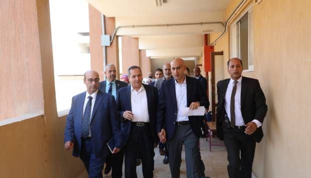 أولى خطوات الحل.. عبداللطيف يرصد التحديات في المنظومة التعليمية