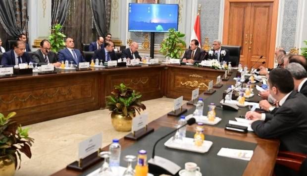 بحضور 4 وزراء.. لجنة مناقشة برنامج الحكومة تواصل اجتماعاتها