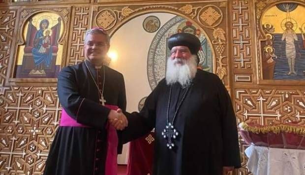 ممثلو كنائس ومسؤولون ألمان يزورون الدير القبطي في هوكستر