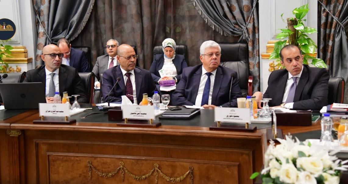 وزير الشؤون النيابية: برنامج الحكومة من شأنه تلبية تطلعات الشارع المصري