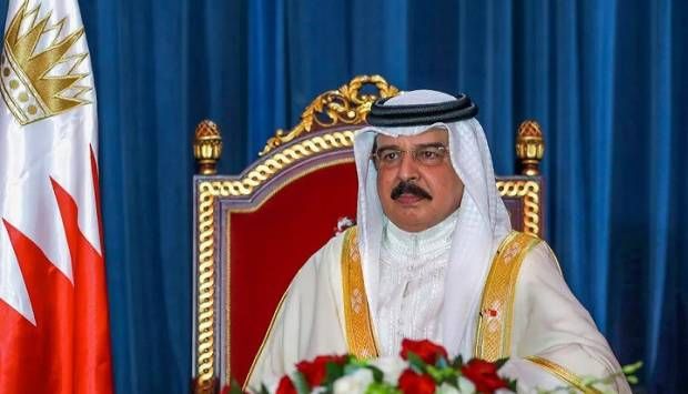 العاهل البحريني يعلق على محاولة اغتيال ترامب