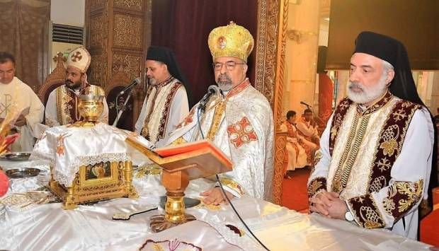 بطريرك الكاثوليك يترأس قداس ختام مسيرة صلاة بكاتدرائية المنيا