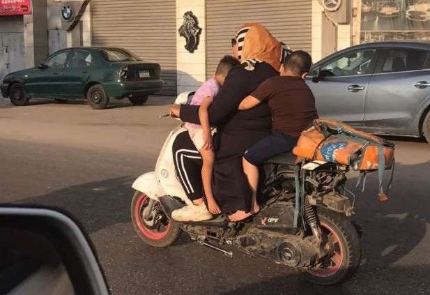 قصة كفاح أم.. دوت الخليج يرافق «سائقة الدليفري»: ربنا واخدني في حضنه