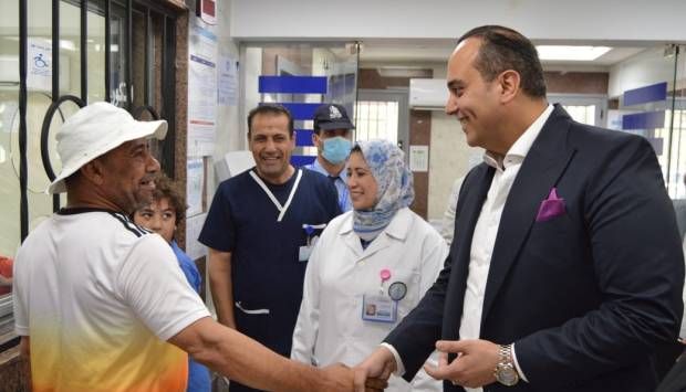 رئيس «الرعاية الصحية» يطمئن على الخدمات المقدمة للمواطنين بالإسماعيلية