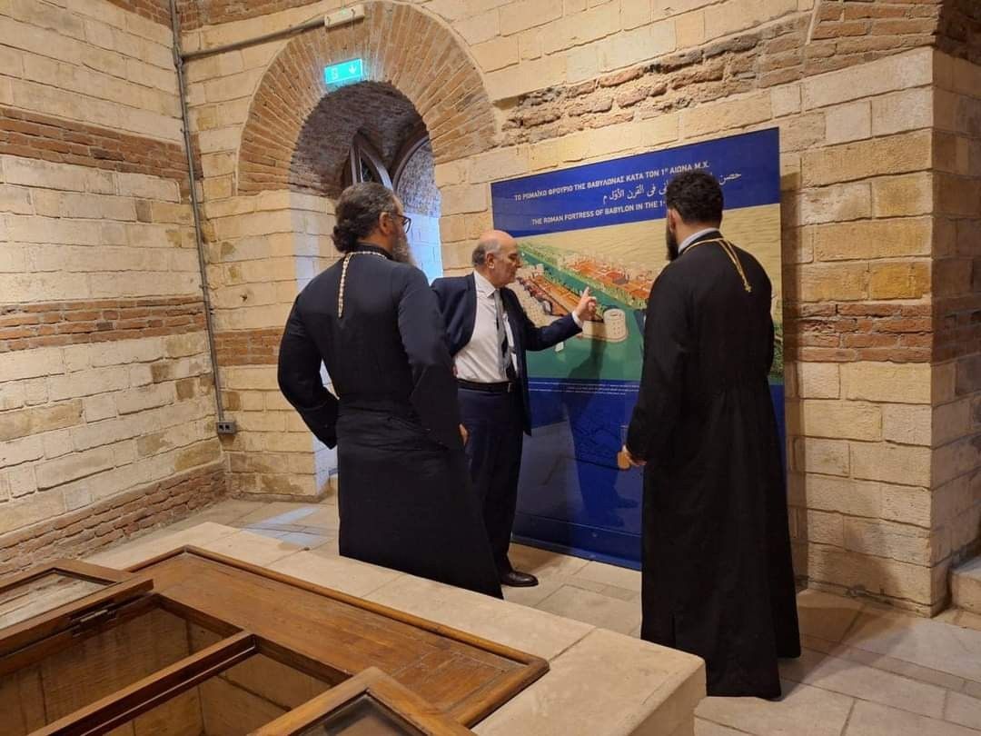 الأمين العام لكنائس الشرق الأوسط يزور دير مارجرجس بمصر القديمة