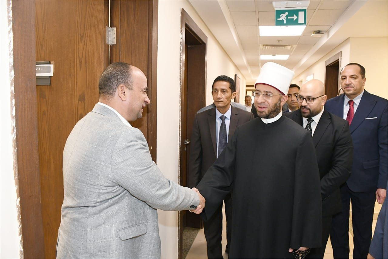 «الأزهري» لموظفي «الأوقاف»: نستهدف مواصلة الجهود لتنفيذ خطط الوزارة