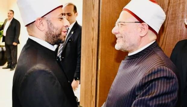 بعد إعلانه التنسيق مع المؤسسات تحت مظلة الأزهر.. المفتي يشكر وزير الأوقاف