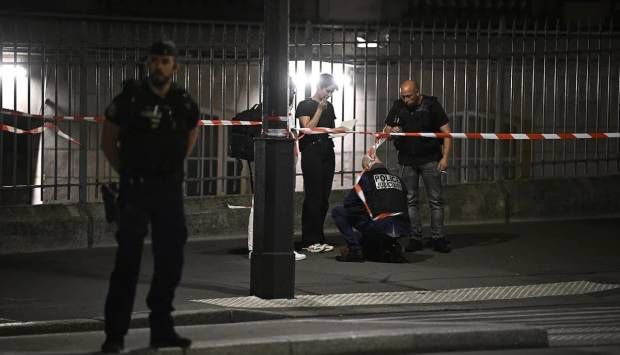 إصابة جندي فرنسي في هجوم بسكين في باريس