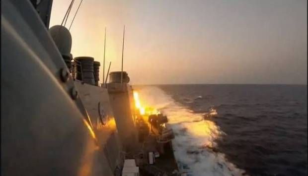 الحوثيون: نفذنا ثلاث عمليات عسكرية في البحر الأحمر