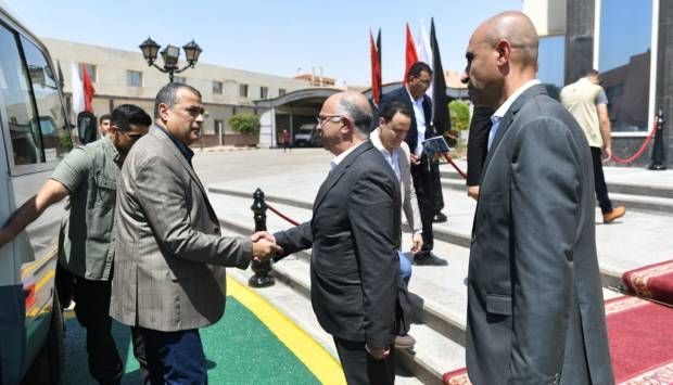 وزير الدولة للإنتاج الحربي يزور «حلوان للصناعات الهندسية»