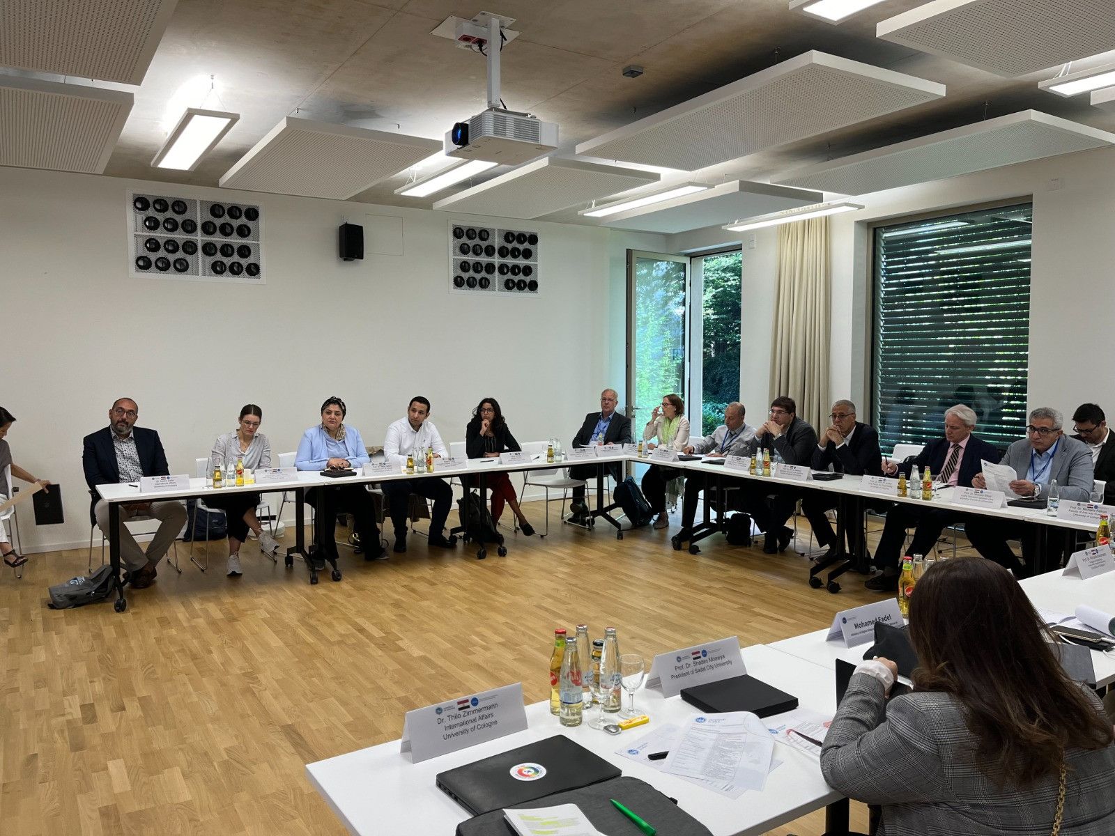 وفد رفيع من التعليم العالي يزور ألمانيا.. تفقد جامعات ومجتمع الصناعة