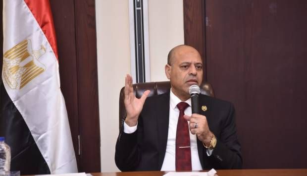 وزير العمل: إيقاف نشاط 7 شركات إلحاق عمالة بالخارج