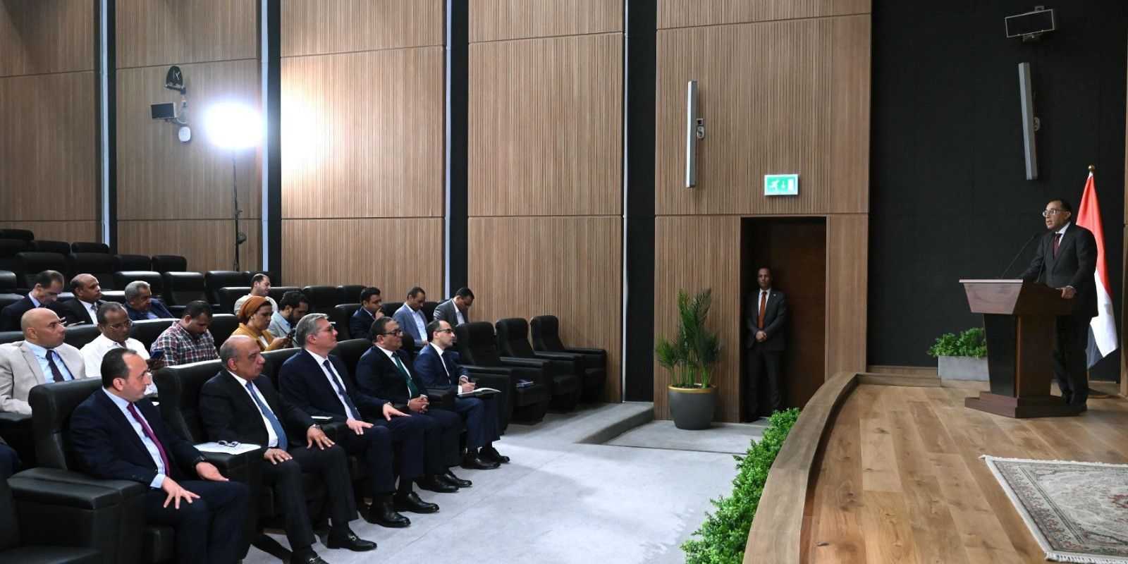 وداعا لانقطاع الكهرباء.. تفاصيل مؤتمر مدبولي عقب اجتماع الحكومة (صور)