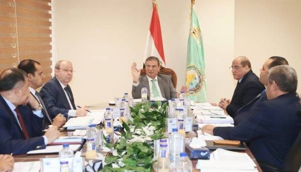 وزير الزراعة يوجه بسرعة الانتهاء من تطوير جمعيات الإصلاح الزراعي خلال عام