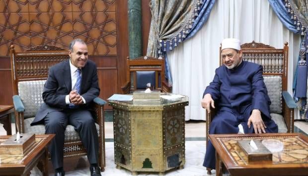 وزير الخارجية للإمام الأكبر: جولاتكم الخارجية تعكس صورة مشرفة لمكانة الأزهر