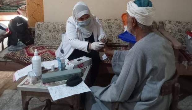 في كل التخصصات.. الكشف وعلاج 906 حالات ضمن قوافل مجانية لحياة كريمة بدشنا