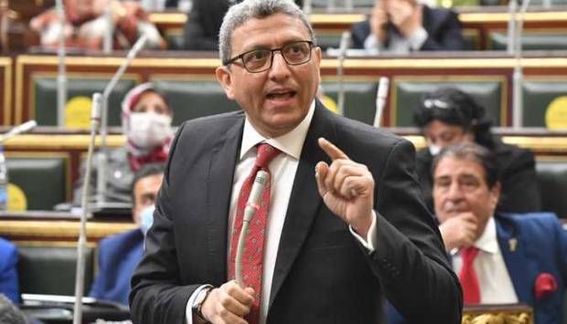 وكيل مجلس النواب يُشيد بالأداء البرلماني في مناقشة برنامج الحكومة الجديدة