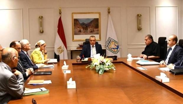 محافظ جنوب سيناء: لن أسمح بالتهاون أو عدم الالتزام أو التقصير في العمل