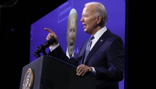 إن بي سي: عائلة بايدن تناقش خطة محتملة لإمكانية انسحابه من السباق الرئاسي