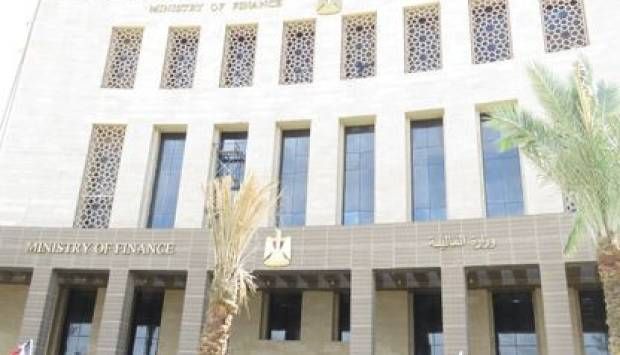 البترول: رفع درجة الاستعداد بجميع الشركات والمنشآت البترولية