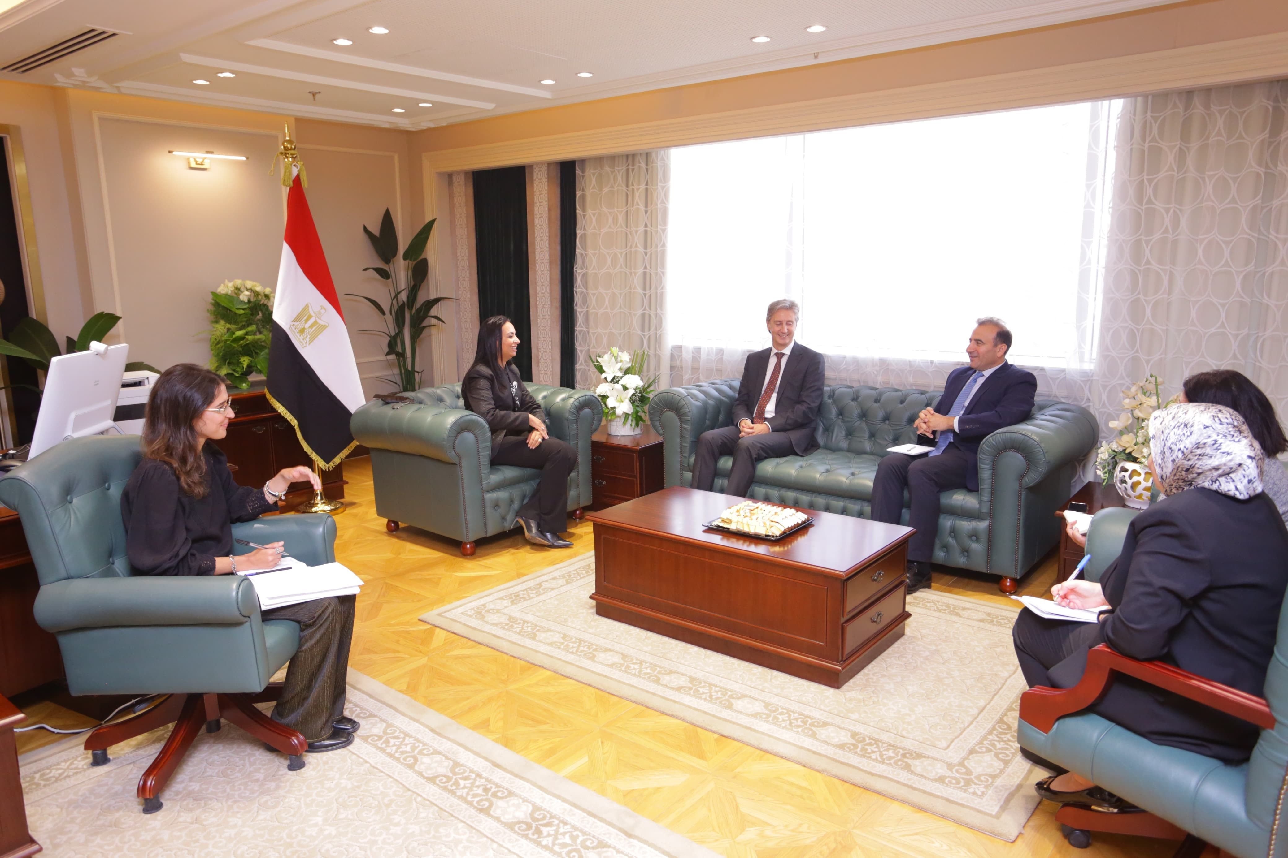 وزيرة التضامن تبحث تعزيز القدرات المؤسسية مع ممثل الأمم المتحدة بمصر