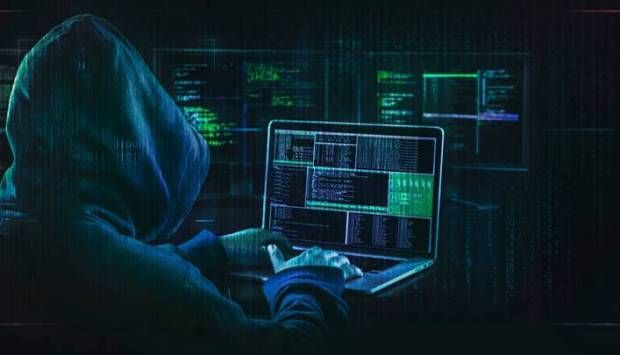 لدورهما في عمليات ضد أمريكا.. عقوبات على عضوين بمجموعة قراصنة روسية