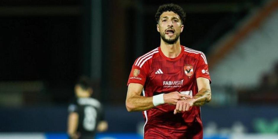 وسام أبو على يقود هجوم الأهلى أمام بيراميدز.. وعبد الفتاح أساسيا