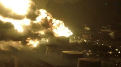 أخبار اليمن : انفجار خزان جديد للوقود في الحديدة