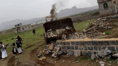 أخبار اليمن : صنعاء.. إزالة 16 مخالفة بناء في همدان