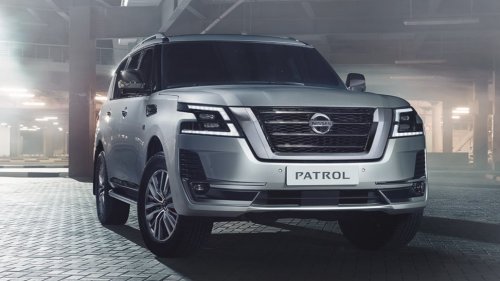 سيارة نيسان باترول 2025 تصل السعودية بميزات تفوق تويوتا لاندكروزر برادو وبهذا السعر