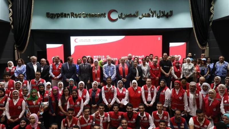 مايا مرسي: الهلال الأحمر المصري يلعب دوراً حيوياً في مجال العمل الإنساني