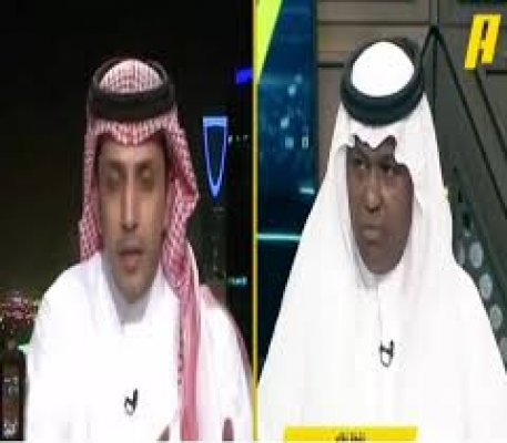 فلاته ينتقد الهلال بقوة :هل سيقف النادي بجانب سعود عبدالحميد بعد الإساءات التي تعرض لها
