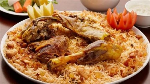 الذ من المطاعم .. أسرار  وخطوات طباخة اللحم المندي على الطريقة السعودية الذ من المطاعم