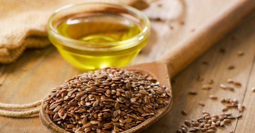 معلومة تساوي ملايين!!.. معجزة بذور الكتان هترجعك شباب حتى لو عمرك فوق الستين.. إليكم طريقة الاستخدام