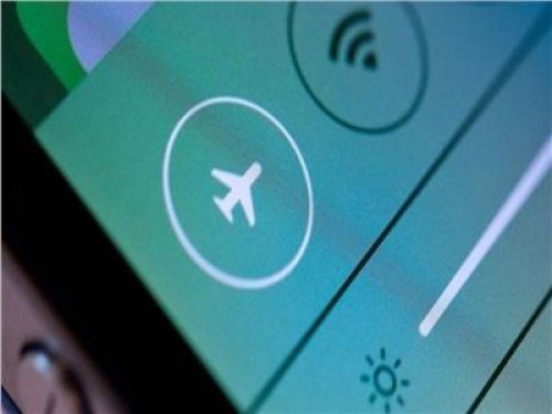 دراعك اليمين في التليفون .. حيل عبقرية تفعلها لك خاصية وضع الطيران مش هتقدر تستغنى عنها .. ضاع عمرنا واحنا منعرفهاش