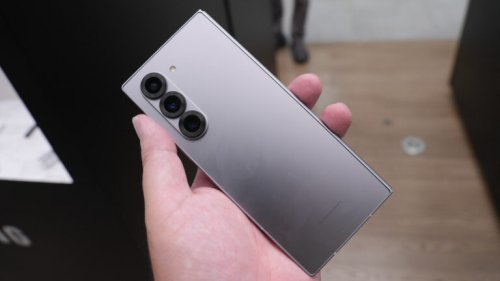 بسعر خيالي هاتف samsung galaxy Z fold 6 يصل السوق المصري وينافس الآيفون