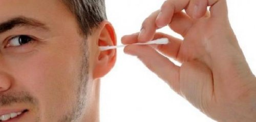 «مش هتروح لدكتور تاني خلاص» .. أسهل طريقة لتنظيف الأذن المسدودة من الشمع في المنزل في 3 دقائق فقط وبدون وجع نهائي .. وفر فلوسك واعملها بنفسك!