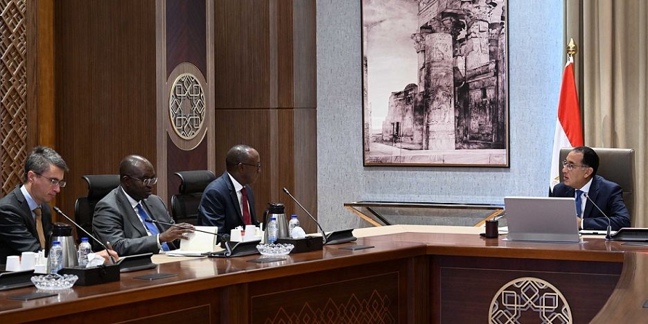 مدبولي يتابع مع مؤسسة التمويل الدولية تطورات إدارة وتشغيل…