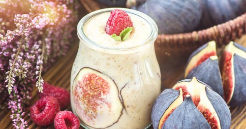 ولا تخطر علي بال الجن الأزرق !! فاكهة تتحول إلى معجزة جبارة إذا نقعتها بالحليب !! تحميك من السكري والقولون وتخفض الكولسترول والدهون الثلاثية الضارة.!