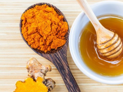 "رجعي وشك ينور تاني " اعملي صابونه الكركم في البيت ؟ تخلصي من التصبغات والهالات السوداء..! جربيها وهتتدعيلي ..