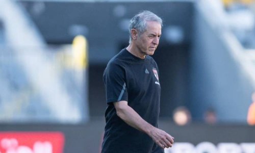 مش محتاجه.. جوميز يرفض إنضمام لاعب النادي الأهلي