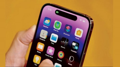 صدمة لكل مستخدمي آيفون.. لن تصدق ماذا تفعل هذه الخاصية في هاتفك | وقفها فورًا