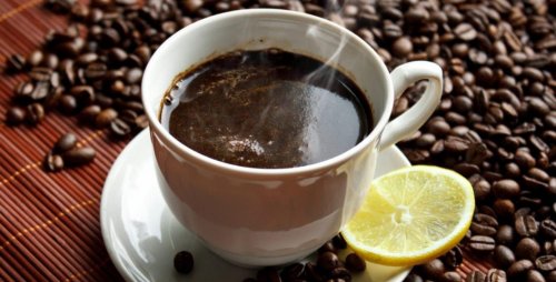 "خلطة هنا الزاهد السحرية ".. هذا المكون ضعيه علي القهوة وهتحرقي دهون الجسم والكرش في أسبوع واحد.. هاتي ب5 جنيه بس وتعالي!!