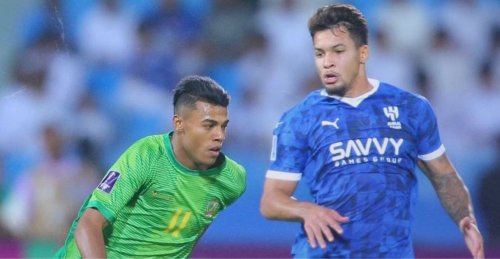 جستنيه: لا أعذار أمام الهلال بعد فوز الزعيم بخمسة أهداف