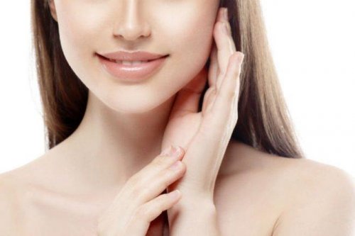 كريم طبيعي مذهل للقضاء على الكلف والبقع الداكنة .. استعيدي شباب بشرتك